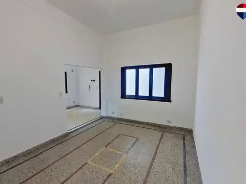 Depto Tipo Casa en Venta 76 años