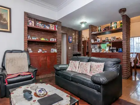 Depto Tipo Casa en Venta 37 años
