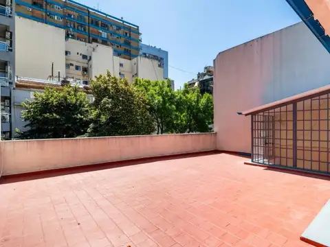 Depto Tipo Casa en Venta de 4 dormitorios