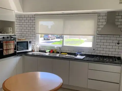Casa en Alquiler Temporal en Haras Santa María, USD 5.000