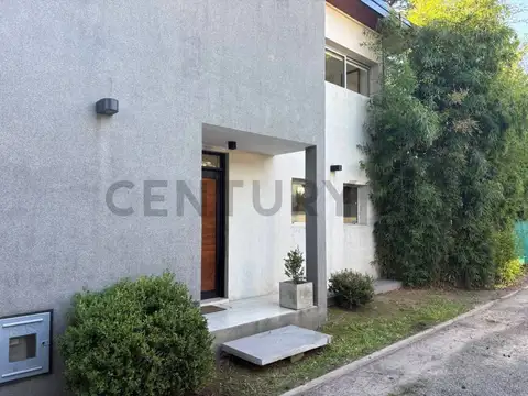 Calle 16 entre 517 y 518 , Piso 0