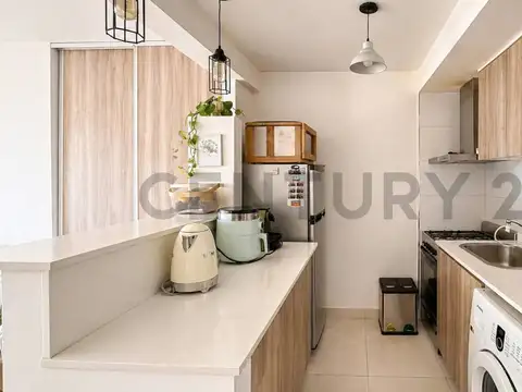 Rio de Janeiro 800, Piso 0