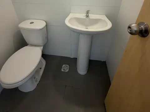 Local en Alquiler 85 años