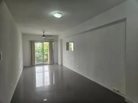 ALQUILER DEPARTAMENTO CON BALCÓN EN CONSTITUCION