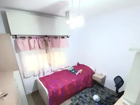 Depto Tipo Casa en Venta en Jose Leon Suarez, USD 72.000