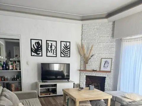 Casa en Venta en Villa Sarmiento, USD 270.000