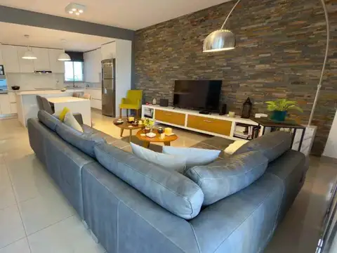 HERMOSO DEPARTAMENTO 3AMB. MONTE GRANDE