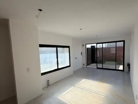 Casa en Venta en Villa Constitución, USD 86.000