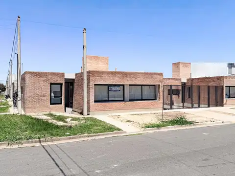 TRES CASAS EN VENTA VILLA CONSTITUCION