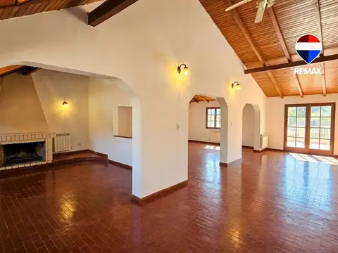 CASA EN VENTA TRES CERRITOS 3 DOMITORIOS Y PILETA