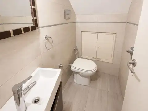 Depto Tipo Casa en Venta en Lanús Oeste, USD 159.000