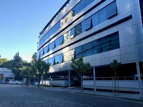 Oficina en Alquiler en Vicente Lopez, USD 12.300