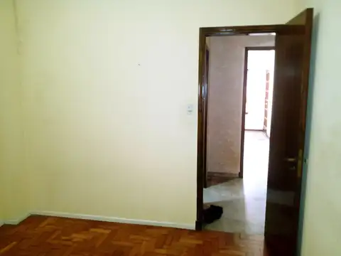 Casa en Venta en Avellaneda, USD 125.000