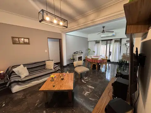 Depto Tipo Casa en Venta 25 años