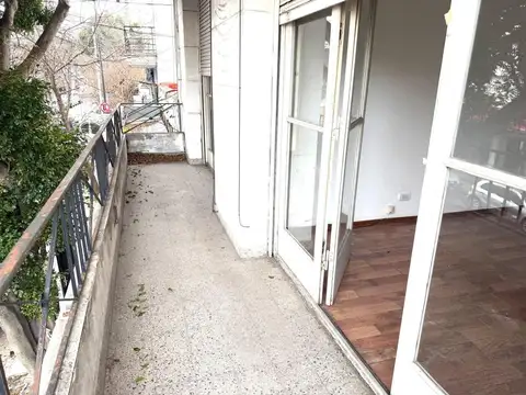 Depto Tipo Casa en Alquiler de 3 ambientes