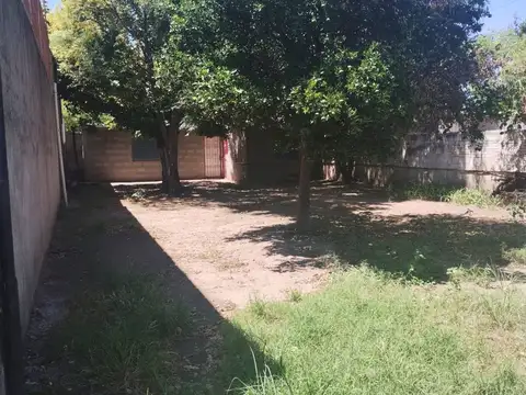 EN VENTA LOTE IDEAL INVERSOR + CASA A REFACCIONAR