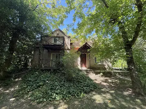 Encantadora Casa con entorno de Bosque a orillas del Arroyo - Ing. Maschwitz - Escobar