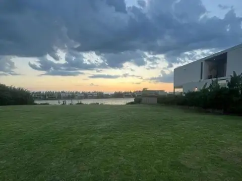 Excelente Terreno-Lote En Venta En Barbarita 