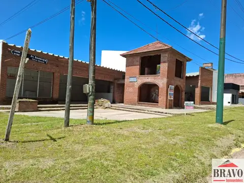 Boulevard y Paseo 131 100