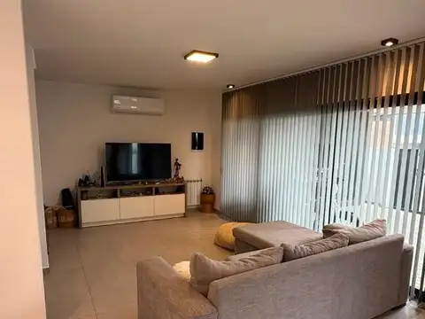 Alquiler amoblado, duplex 3 dorm, lomas de manantiales