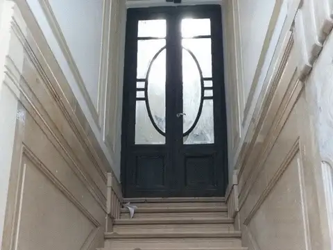 Edificio: Local doble altura – sótano (actualmente ocupado supermercado Carrefour) - 4 monoambientes