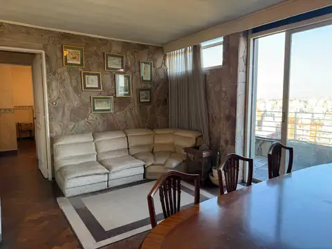 Venta departamento 2 dormitorios y dependencias - ENTRE RIOS 1100