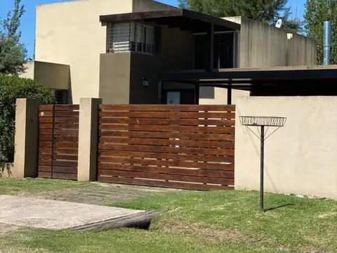 Casa en Venta en Fisherton, USD 350.000