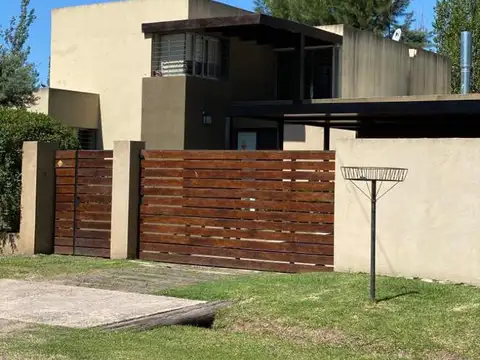 Casa en Venta en Fisherton, USD 350.000