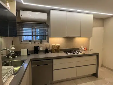 Departamento 10 ambientes con 2 baños