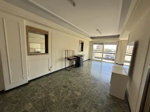 Departamento en Venta en Flores, USD 150.000