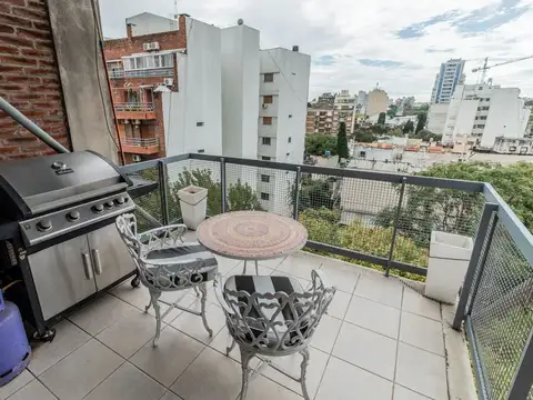 3 AMBIENTES CON BALCON EN CABALLITO