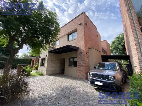 Casa en venta en barrio el Portal Del Sol bella vista
