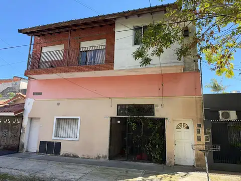 Depto Tipo Casa en Venta de 3 ambientes