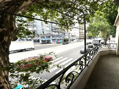 Depto Tipo Casa 5 ambientes con 3 baños