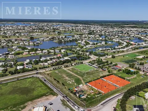 Lote en venta a la laguna Barrio Islas El Canton