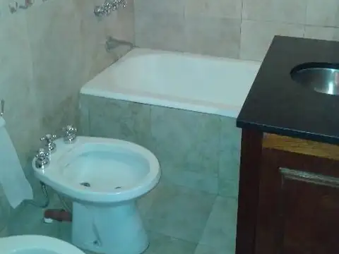 Departamento en Alquiler en Olivos Vias/Maipu, $ 700.000