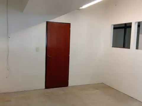 Oficina en Alquiler en San Cristóbal, USD 1.000