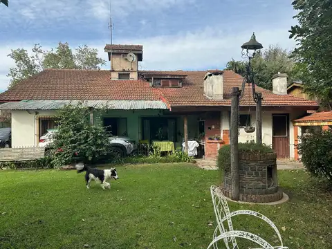 Casa en venta sobre lote de 1000 m²  Guemes 1662 - Benavidez