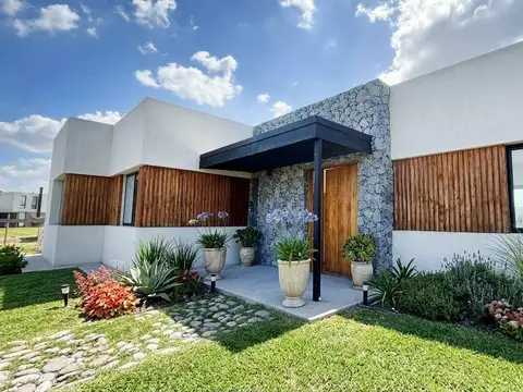 Casa en Venta en Countries y Barrios Cerrados en Campana, Partido de Campana