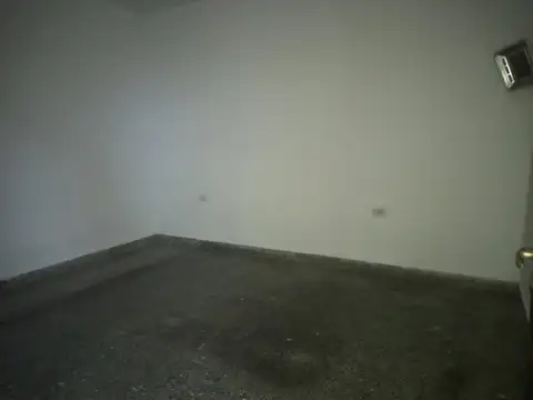 Depto Tipo Casa 3 ambientes con 2 baños