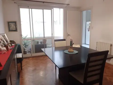 Recoleta Venta 2 dormitorios con escritorio. Ideal estudiantes cerca de facultades.