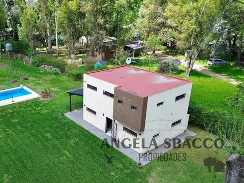 Casa en Venta con 1 cochera