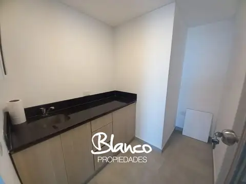 Oficina en Venta al Norte
