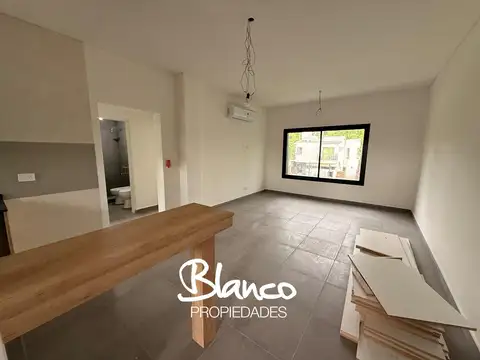 Departamento  en Venta en Montecarlo, Del Viso, Pilar