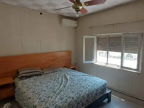 CASA EN VENTA 1 DORMITORIO RECICLADA APTA CRÉDITO