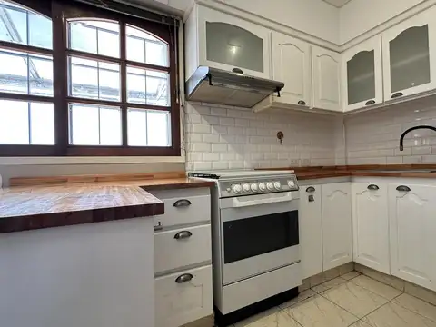 Depto Tipo Casa en Venta de 4 ambientes