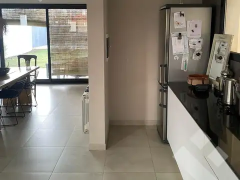 Casa en Venta en Neuquén, USD 390.000