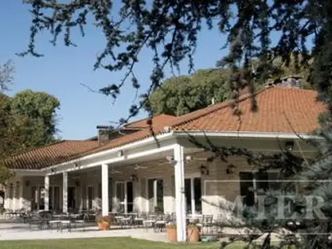 Casa en Venta en Olivos Golf Club, USD 445.000