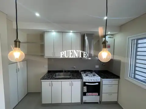 Depto Tipo Casa 3 ambientes con 2 baños