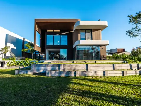 Casa en Venta en Nordelta, USD 2.500.000
